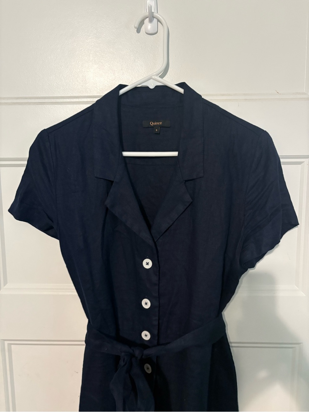 Quince Navy Short-Sleeve Button-Front Tie-Waist linen Dress